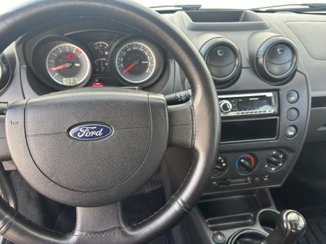 FORD Fiesta Sedan 1.6 4P ROCAM FLEX, Foto 7