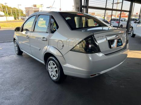 FORD Fiesta Sedan 1.6 16V 4P SE FLEX, Foto 8
