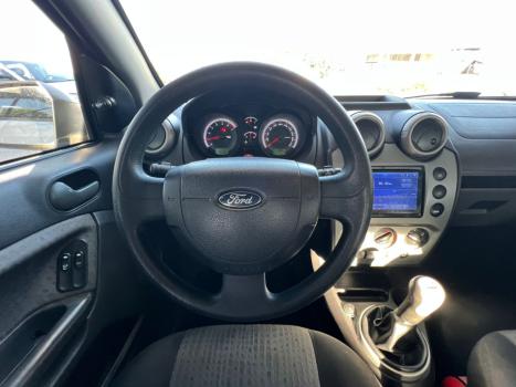 FORD Fiesta Sedan 1.6 16V 4P SE FLEX, Foto 18