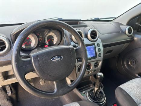 FORD Fiesta Sedan 1.6 4P FLEX, Foto 6