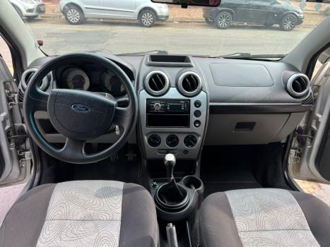 FORD Fiesta Sedan 1.6 4P FLEX, Foto 10
