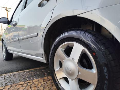 FORD Fiesta Sedan 1.6 4P FLEX, Foto 7