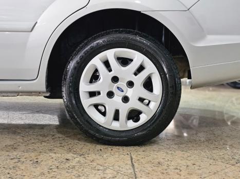 FORD Fiesta Sedan 1.6 16V 4P SE FLEX, Foto 12