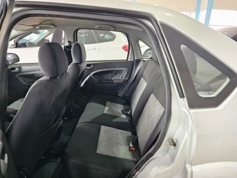 FORD Fiesta Sedan 1.6 16V 4P SE FLEX, Foto 14