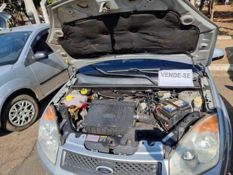 FORD Fiesta Sedan 1.6 4P FLEX, Foto 3