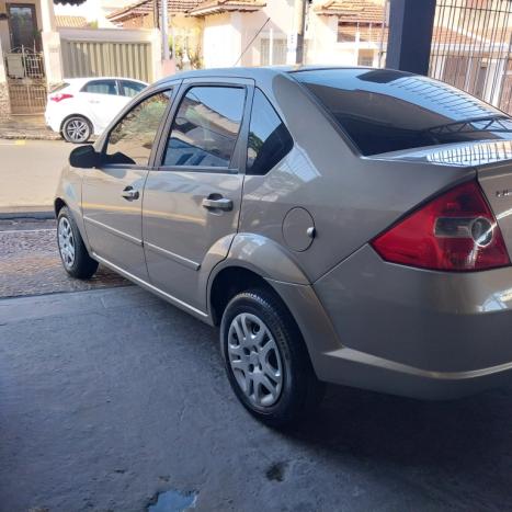 FORD Fiesta Sedan 1.0 4P FLEX, Foto 2