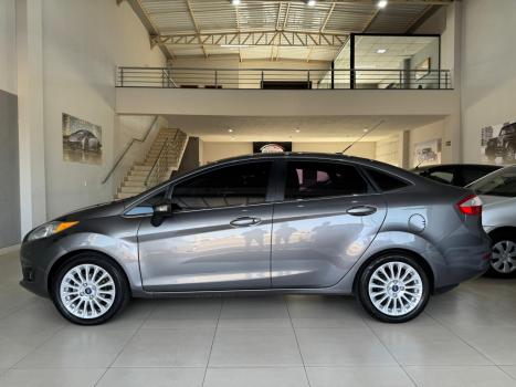 FORD Fiesta Sedan 1.6 16V 4P FLEX TITANIUM, Foto 5
