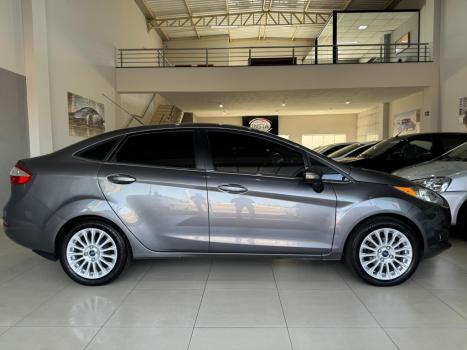 FORD Fiesta Sedan 1.6 16V 4P FLEX TITANIUM, Foto 6