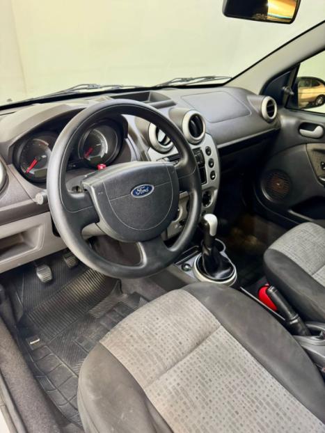 FORD Fiesta Sedan 1.6 4P CLASS FLEX, Foto 9