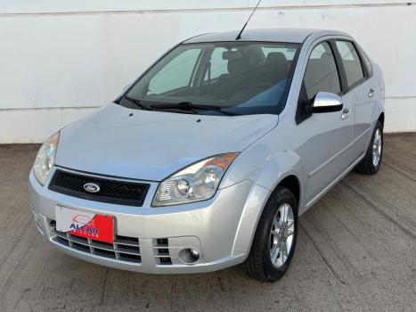 FORD Fiesta Sedan 1.6 4P FLEX, Foto 1