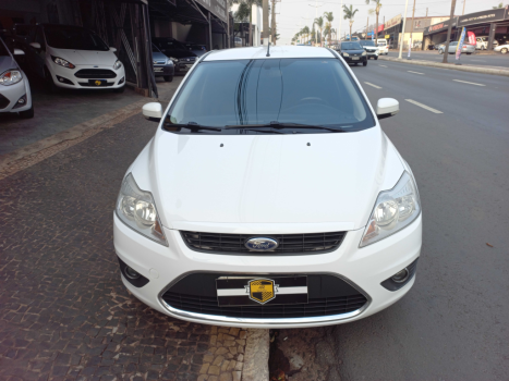 FORD Focus Hatch 1.6 16V 4P SE FLEX, Foto 3