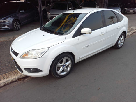 FORD Focus Hatch 1.6 16V 4P SE FLEX, Foto 4