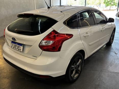 FORD Focus Hatch 1.6 16V 4P FLEX S, Foto 9