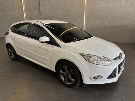 FORD Focus Hatch 1.6 16V 4P FLEX S, Foto 1