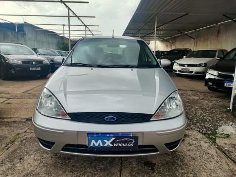 FORD Focus Hatch 1.6 4P FLEX GL, Foto 2