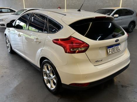 FORD Focus Hatch 1.6 16V 4P SE PLUS FLEX, Foto 5