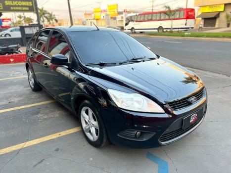 FORD Focus Hatch 1.6 4P GLX FLEX, Foto 1