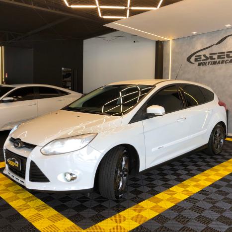 FORD Focus Hatch 1.6 16V 4P SE FLEX, Foto 2