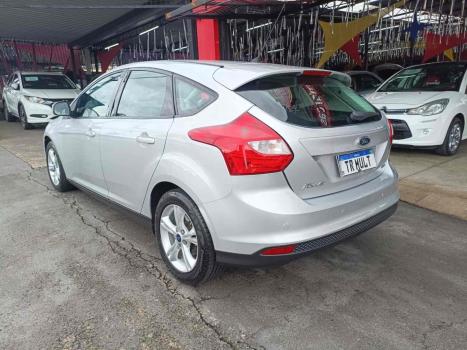 FORD Focus Hatch 1.6 4P, Foto 3