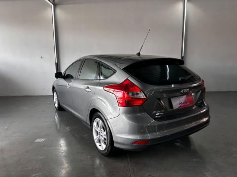 FORD Focus Hatch 1.6 16V 4P FLEX SE POWERSHIFT AUTOMTICO, Foto 3