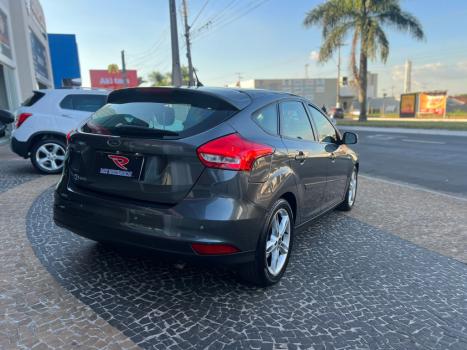 FORD Focus Hatch 1.6 16V 4P SE FLEX, Foto 4