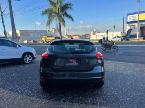 FORD Focus Hatch 1.6 16V 4P SE FLEX, Foto 7