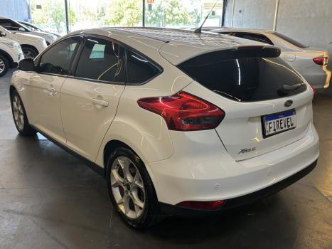 FORD Focus Hatch 1.6 16V 4P SE PLUS FLEX, Foto 5