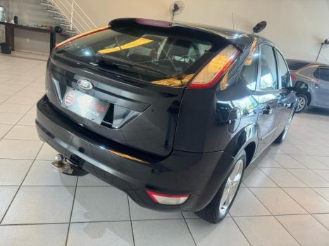 FORD Focus Hatch 1.6 16V 4P SE FLEX, Foto 6