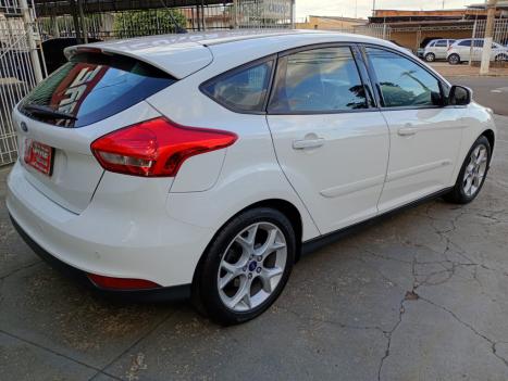 FORD Focus Hatch 1.6 16V 4P SE PLUS FLEX, Foto 6