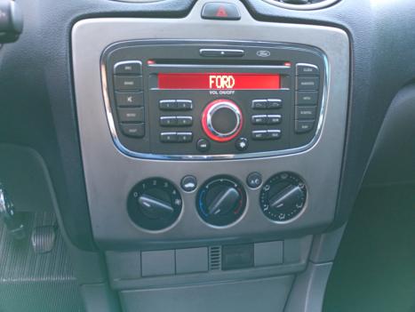 FORD Focus Hatch 1.6 4P GLX FLEX, Foto 15