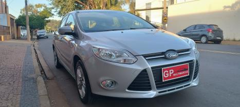 FORD Focus Hatch 1.6 16V 4P FLEX S, Foto 1