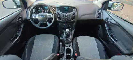 FORD Focus Hatch 1.6 16V 4P FLEX S, Foto 9