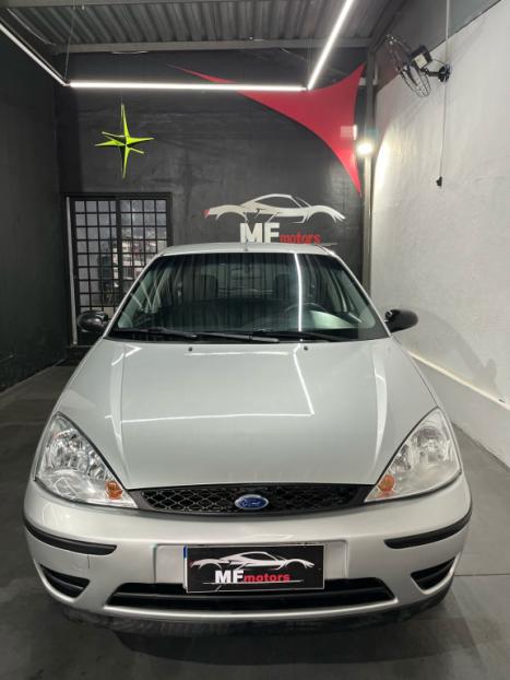 FORD Focus Hatch 1.6 16V 4P SE PLUS FLEX, Foto 1