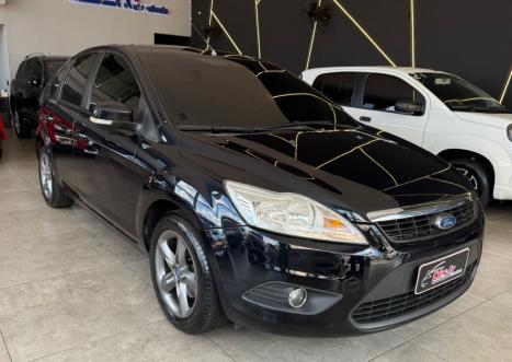 FORD Focus Hatch 1.6 16V 4P FLEX GL, Foto 6