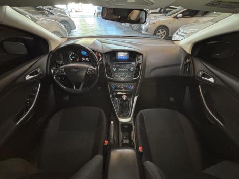 FORD Focus Hatch 1.6 16V 4P SE FLEX, Foto 8