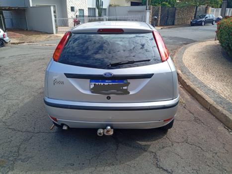 FORD Focus Hatch 1.6 16V 4P FLEX GL, Foto 7