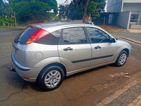 FORD Focus Hatch 1.6 16V 4P FLEX GL, Foto 8