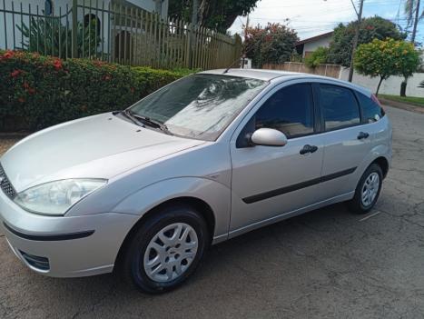 FORD Focus Hatch 1.6 16V 4P FLEX GL, Foto 9