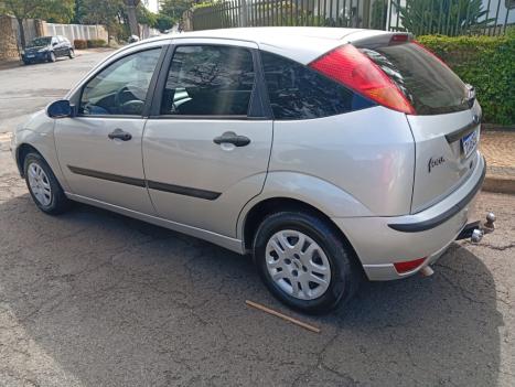 FORD Focus Hatch 1.6 16V 4P FLEX GL, Foto 11