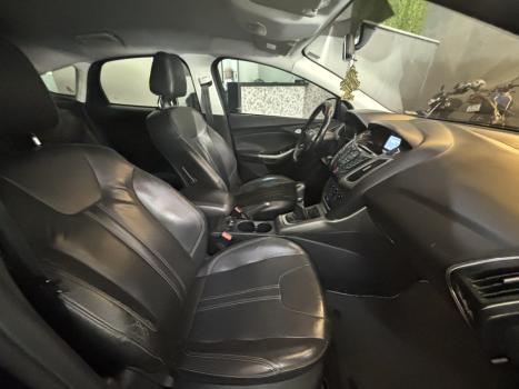 FORD Focus Hatch 1.6 16V 4P SE PLUS FLEX, Foto 8