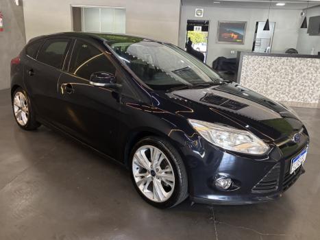FORD Focus Hatch 1.6 16V 4P SE PLUS FLEX, Foto 1