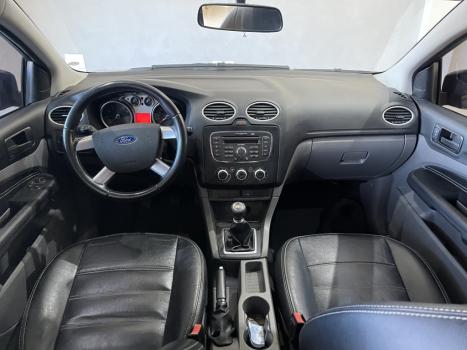 FORD Focus Hatch 1.6 4P GLX FLEX, Foto 8