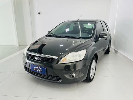 FORD Focus Hatch 1.6 16V 4P SE PLUS FLEX, Foto 5