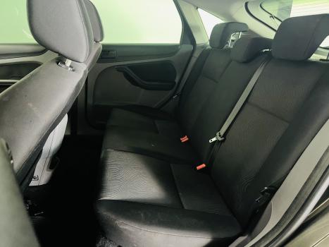 FORD Focus Hatch 1.6 16V 4P SE PLUS FLEX, Foto 8