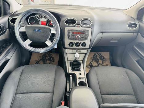 FORD Focus Hatch 1.6 4P GLX FLEX, Foto 9