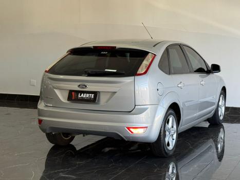 FORD Focus Hatch 1.6 16V 4P SE FLEX, Foto 6