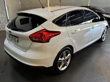 FORD Focus Hatch 1.6 16V 4P SE FLEX, Foto 4