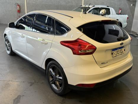 FORD Focus Hatch 1.6 16V 4P SE FLEX, Foto 5