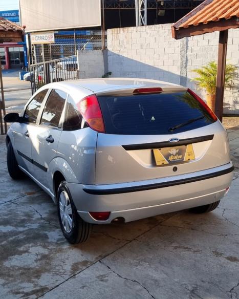 FORD Focus Hatch 1.6 4P, Foto 2