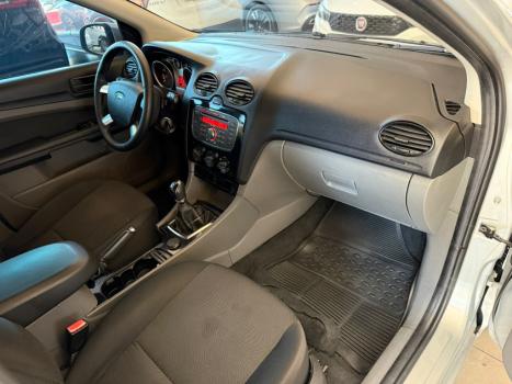 FORD Focus Hatch 1.6 4P GLX FLEX, Foto 9